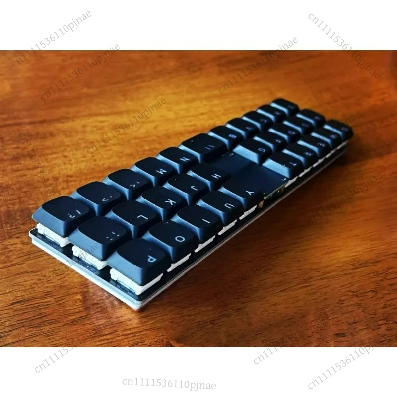 Teclado de perfil bajo P31n/P3 - Gaming Accessories To Gift reseña y precio